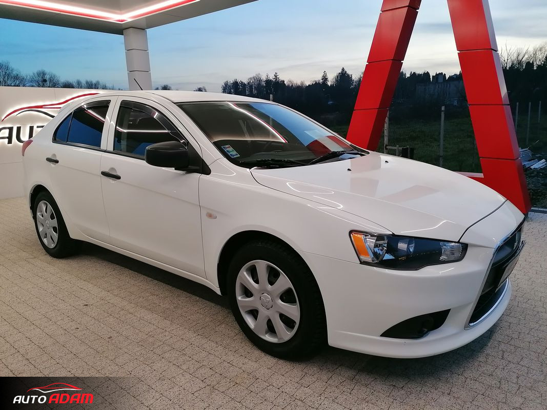 Mitsubishi Lancer Sportback 1.6 MIVEC INFORM 86 kW AUTO ADAM