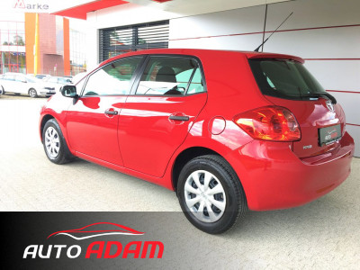 Toyota Auris 1.33i 74 kW Terra Cool