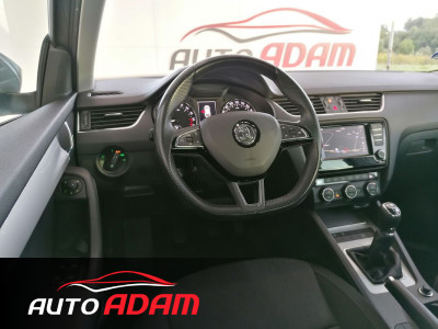 Škoda Octavia Combi III 2.0TDi 110kW Elegance Navigation