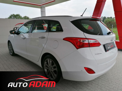 Hyundai i30 CW 1.6CRDi 100kW Style