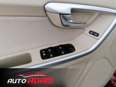 Volvo XC60 2.4 D 120kW AWD 4x4 Momentum