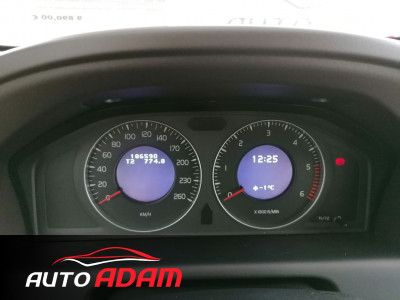 Volvo XC60 2.4 D 120kW AWD 4x4 Momentum