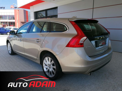 Volvo V60 2.0 D3 Geartronic Momentum 100 kW