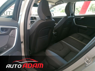Volvo V60 2.0 D3 Geartronic Momentum 100 kW