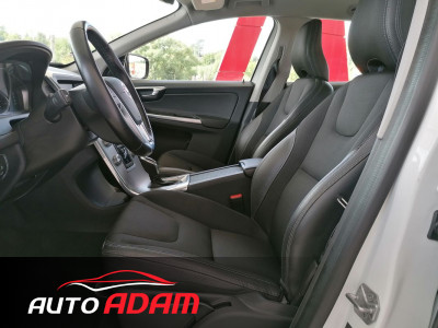 Volvo XC60 2.4l D4 AWD 140kW MOMENTUM
