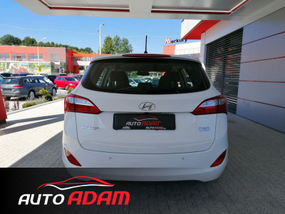 Hyundai i30 1.6 CRDi Yes! 81 kW