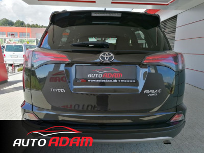 TOYOTA RAV4 2.0i 4WD CVT