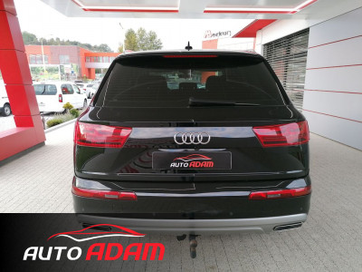 Audi Q7 3.0TDi 200KW QUATTRO  7-MIESTNE