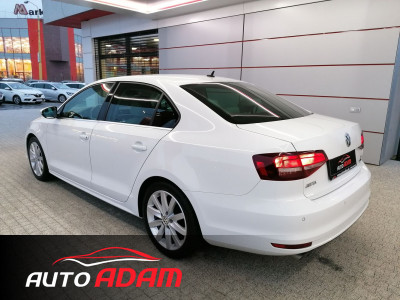 Volkswagen Jetta 2.0 TDI DSG Highline