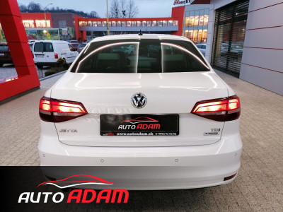 Volkswagen Jetta 2.0 TDI DSG Highline