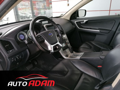 Volvo XC60 2.4l D5 120kW SUMMUM