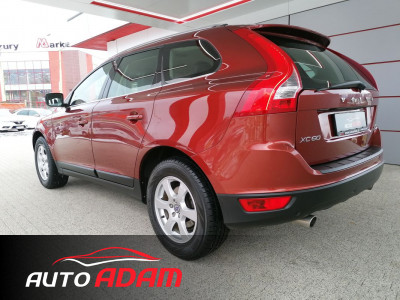 Volvo XC60 2.4l D5 120kW SUMMUM