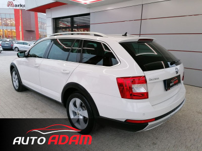 Škoda Octavia Combi Scout 2.0 TDI 4x4 DSG 135 kW