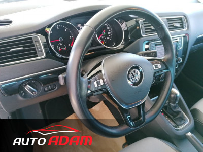 Volkswagen Jetta 2.0 TDi 110 Kw  Highline DSG