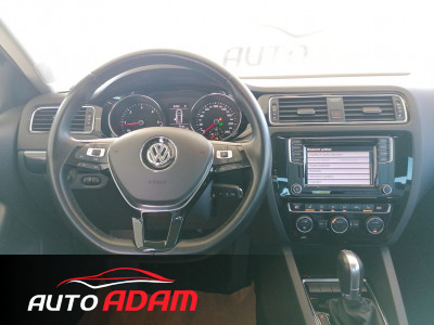 Volkswagen Jetta 2.0 TDi 110 Kw  Highline DSG