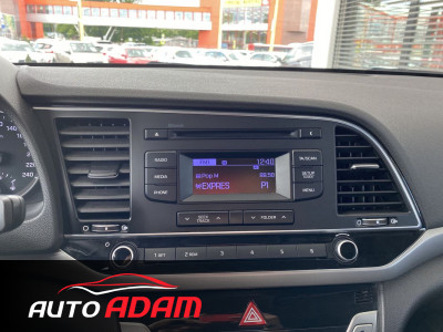 Hyundai Elantra 1.6i D-CVVT 94kW