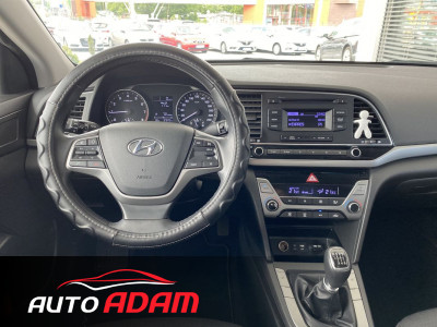 Hyundai Elantra 1.6i D-CVVT 94kW