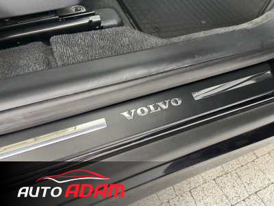 Volvo XC60 D5 Summum AWD 2.4 A/T 158kW