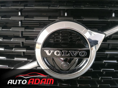 Volvo XC60 D4 R-DESIGN AWD A/T 140 kW