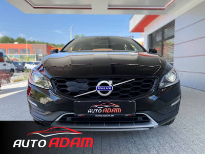 Volvo V60 Cross Country 2,4l D4 140kW AWD POLESTAR