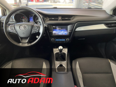 Toyota Avensis Combi 2.0 D-4D 105 kW