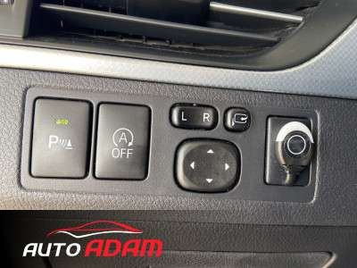 Toyota Avensis Combi 2.0 D-4D 105 kW