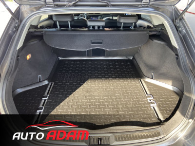 Toyota Avensis Combi 2.0 D-4D 105 kW