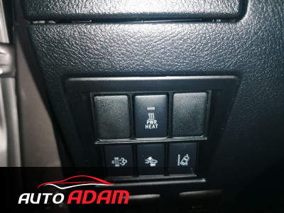 Toyota Hilux Doublecab 2.4 D-4D Executive 110 kW A/T