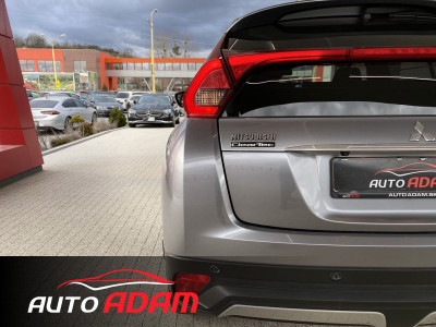 Mitsubishi Eclipse Cross 1.5i 120kW 4WD CVT INTENSE v záruke do 3/2024