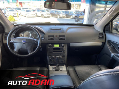 Volvo XC90 2.4 D5 147 Kw  AWD A/T Nezávislé kúrenie