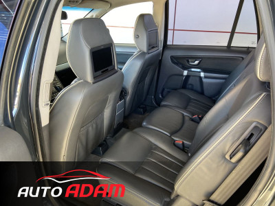 Volvo XC90 2.4 D5 147 Kw  AWD A/T Nezávislé kúrenie