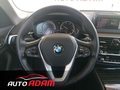 BMW 520d xDrive Touring Luxury Line 140 kW