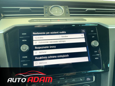 Volkswagen Passat Variant 2.0 TDi 140 kW DSG R-Line 4-Motion