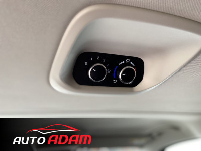 Ford Tourneo Custom 2.0 TDCi 125 kW 8 miest L2 Titanium