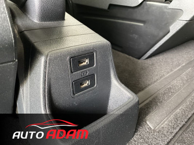 Ford Tourneo Custom 2.0 TDCi 125 kW 8 miest L2 Titanium
