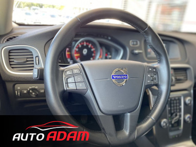 Volvo V40 T2 2.0i 90 kW