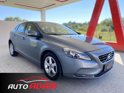 Volvo V40 T2 2.0i 90 kW