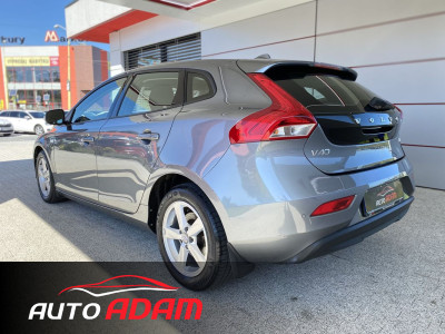 Volvo V40 T2 2.0i 90 kW