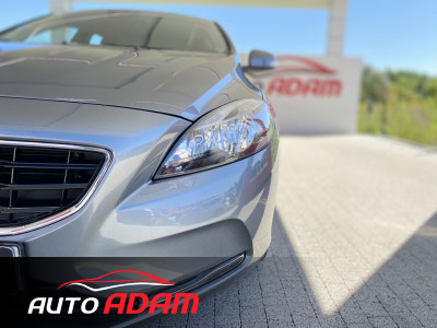 Volvo V40 T2 2.0i 90 kW