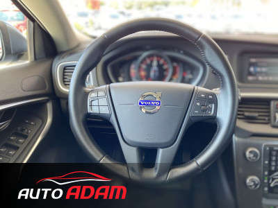 Volvo V40 T2 2.0i 90 kW