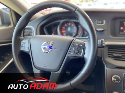 Volvo V40 T2 2.0i 90 kW