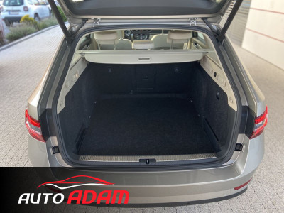 Škoda Superb Combi 2.0 TDI 140kW Style DSG