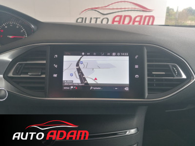 Peugeot 308 SW 1.2 Puretech Allure AT8 96 kW