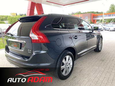 Volvo XC60 2.4 D4 140 KW A/T AWD Summum