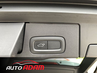 Volvo XC60 D4 AWD Momentum Pro 140 kW