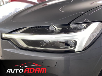 Volvo XC60 D4 AWD Momentum Pro 140 kW