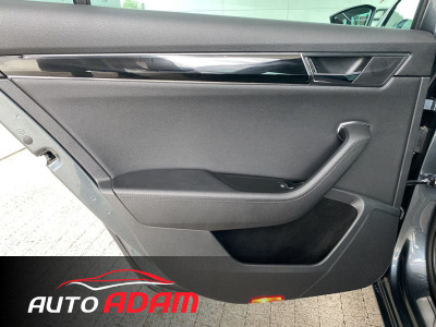 Škoda Superb Combi 2.0 TDI 4x4 Laurint & Klement 140 kW Webasto