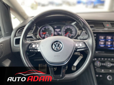 Volkswagen Touran 2.0TDi 90kW 7 Miest ACC