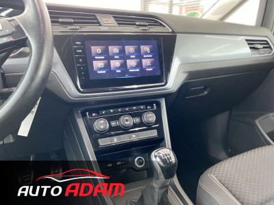 Volkswagen Touran 2.0TDi 90kW 7 Miest ACC