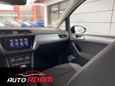 Volkswagen Touran 2.0TDi 90kW 7 Miest ACC